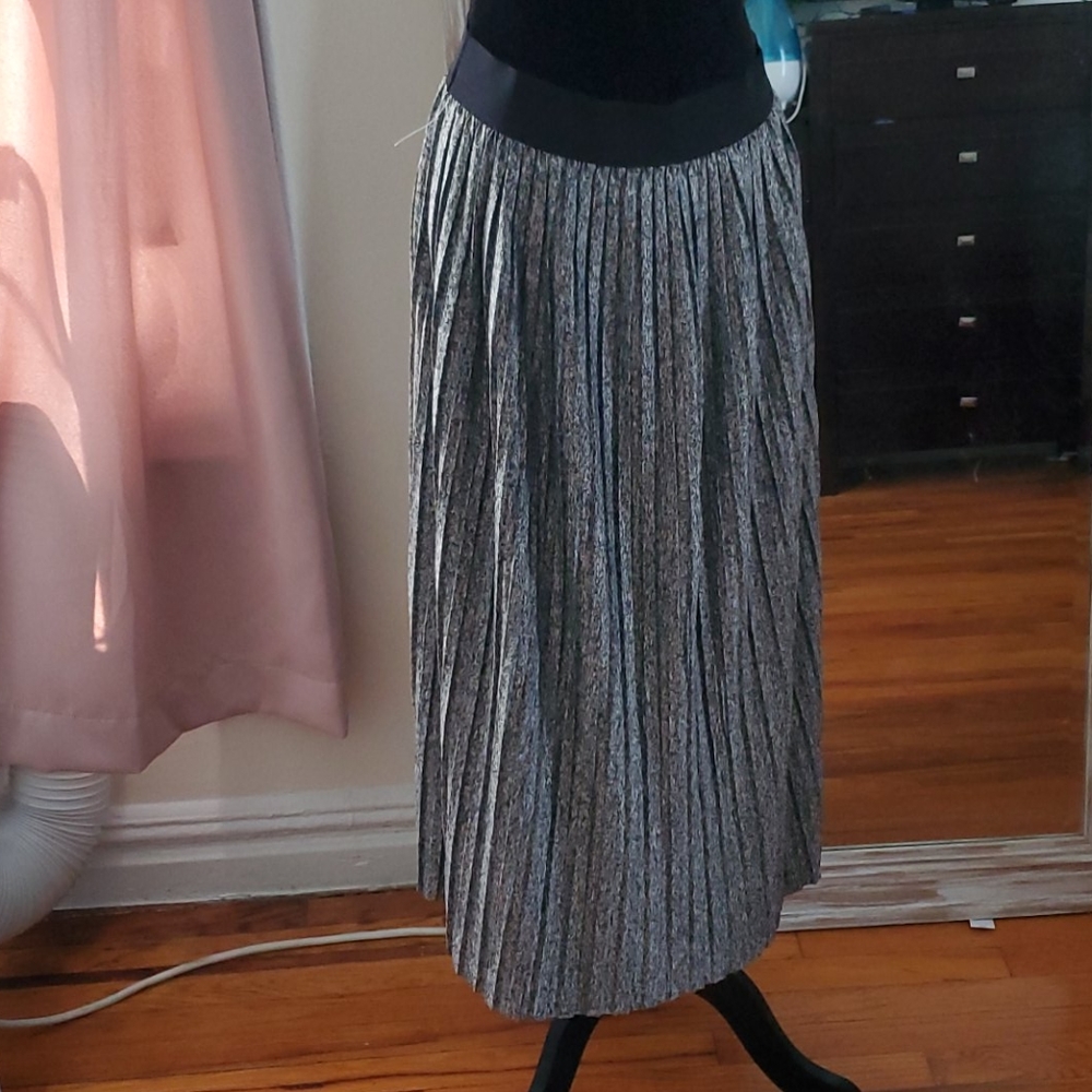Long skirt in excellent condition